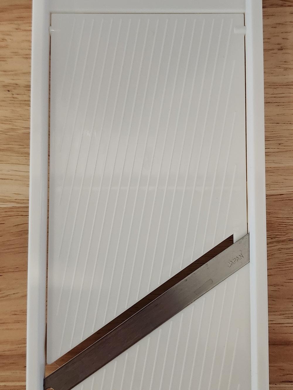 Japanese Mandolin Slicer, Compact Slim For Vegetables & Fruits, Used Once